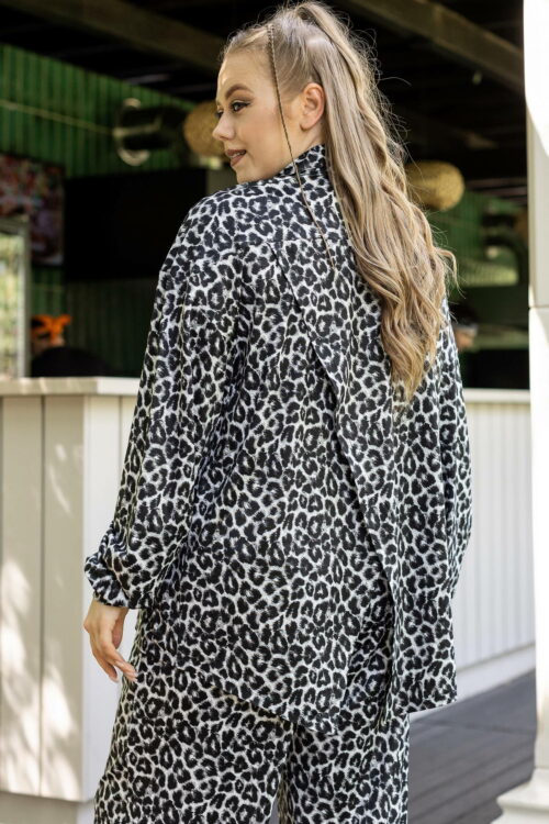 Легка oversize-сорочка з мікрофібри TOTALFIT RY1-P151